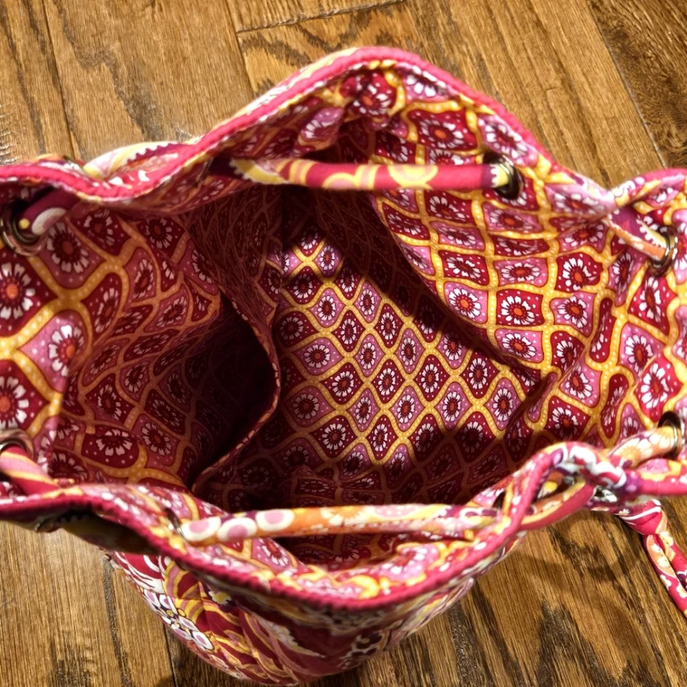 Vera Bradley Drawstring Backpack Cinch Tote Raspberry Fizz Pink Red Paisley 2008